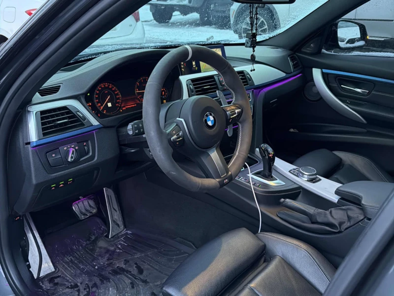 BMW 340 CARFAX* АВТОФИНАНСИРАНЕ* БЕЗ ПЪРВОНАЧАЛНА ВНОСКА* , снимка 6 - Автомобили и джипове - 52933640