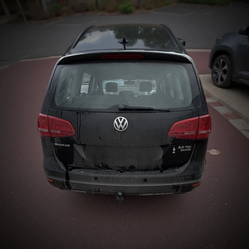 VW Sharan теглич Dsg ел врати, снимка 6 - Автомобили и джипове - 53049164