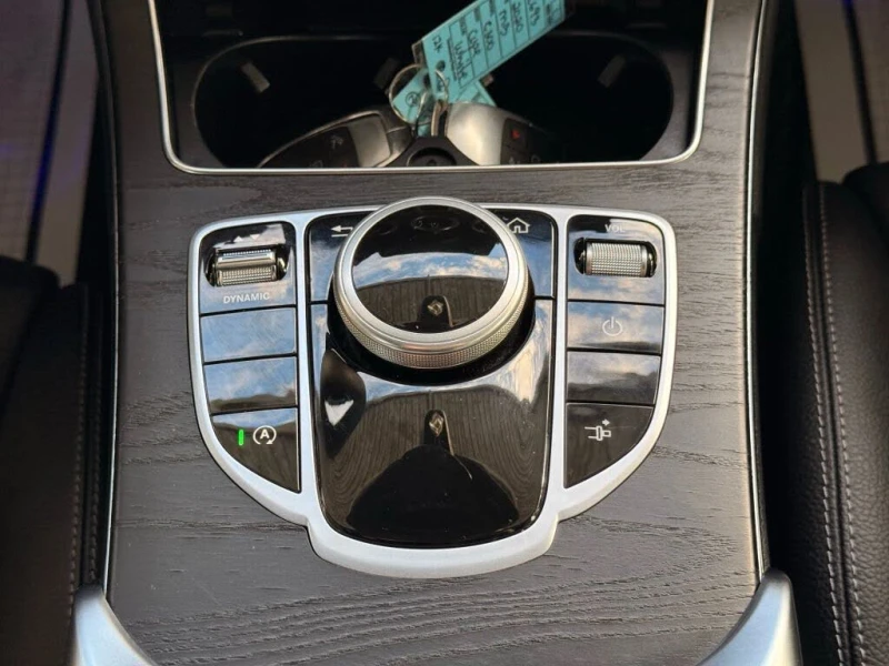 Mercedes-Benz C 300 AMG Optic* АвтоКредит* (ЦЕНА ДО БГ), снимка 13 - Автомобили и джипове - 53220928