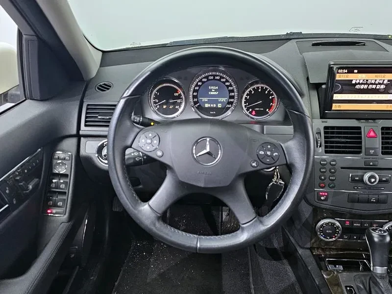 Mercedes-Benz C 250 W204  Avantgarde, снимка 13 - Автомобили и джипове - 56287858