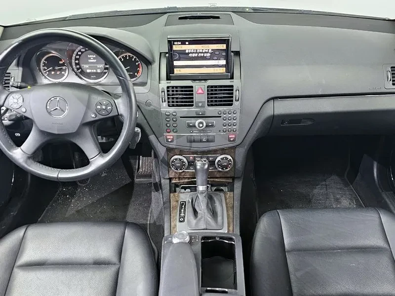 Mercedes-Benz C 250 W204  Avantgarde, снимка 7 - Автомобили и джипове - 56287858
