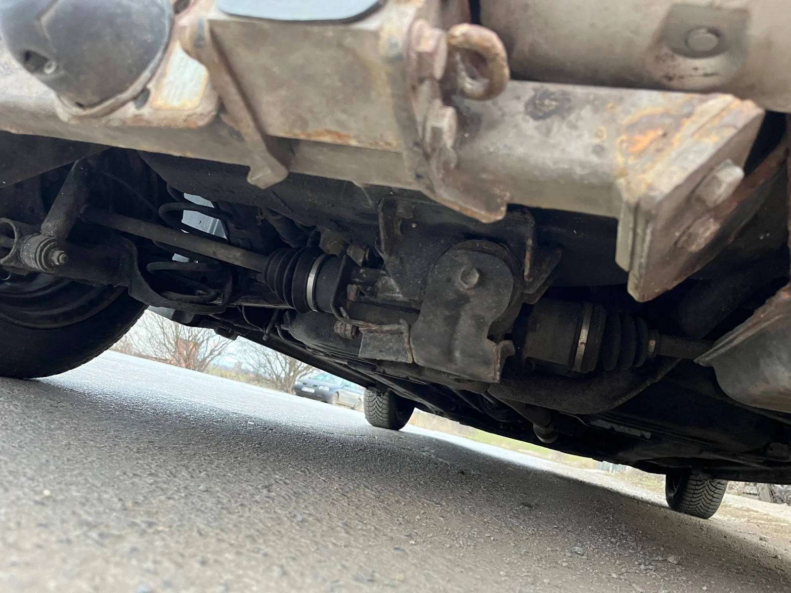 Suzuki Swift 1.3 4x4 | Mobile.bg — изображение 11