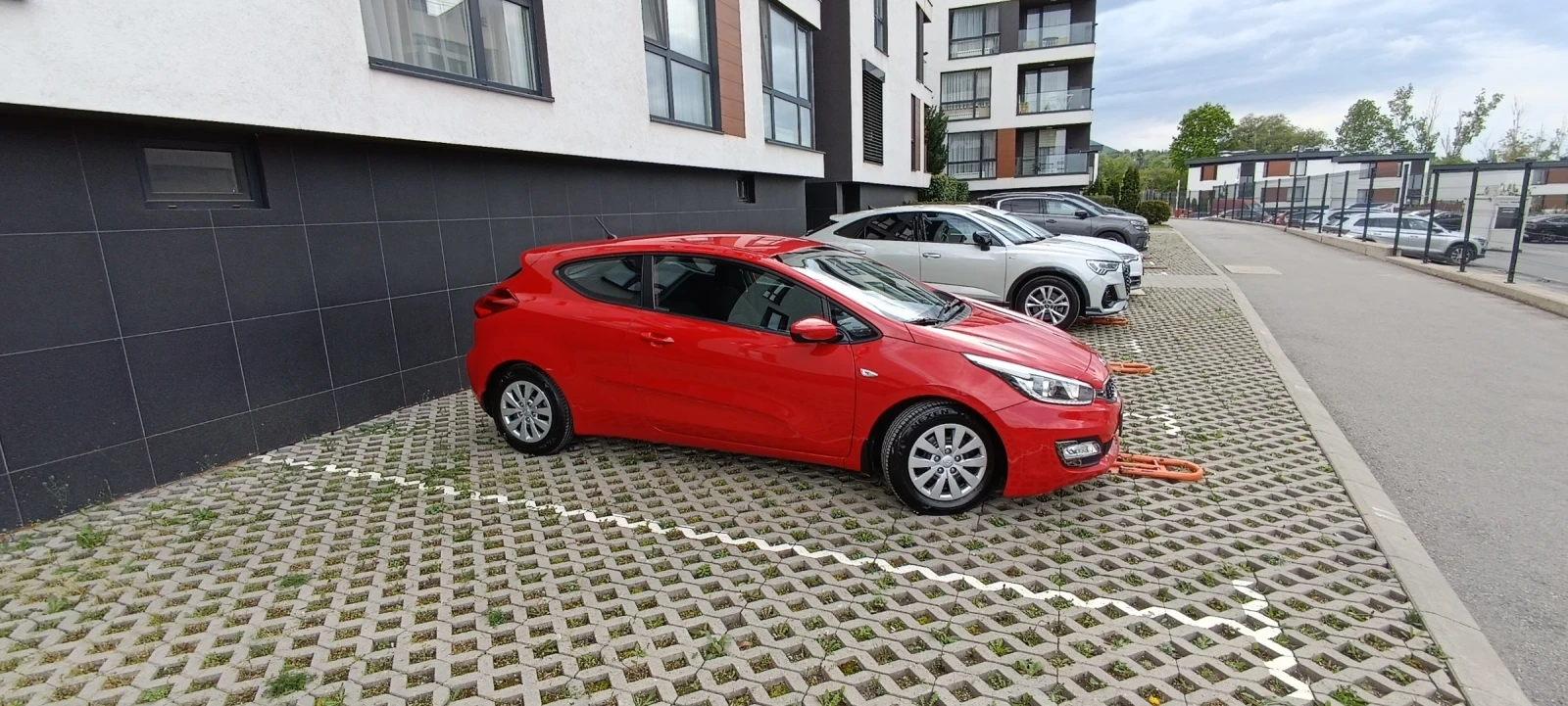 Kia Ceed 1.4 100 k.c. - изображение 5
