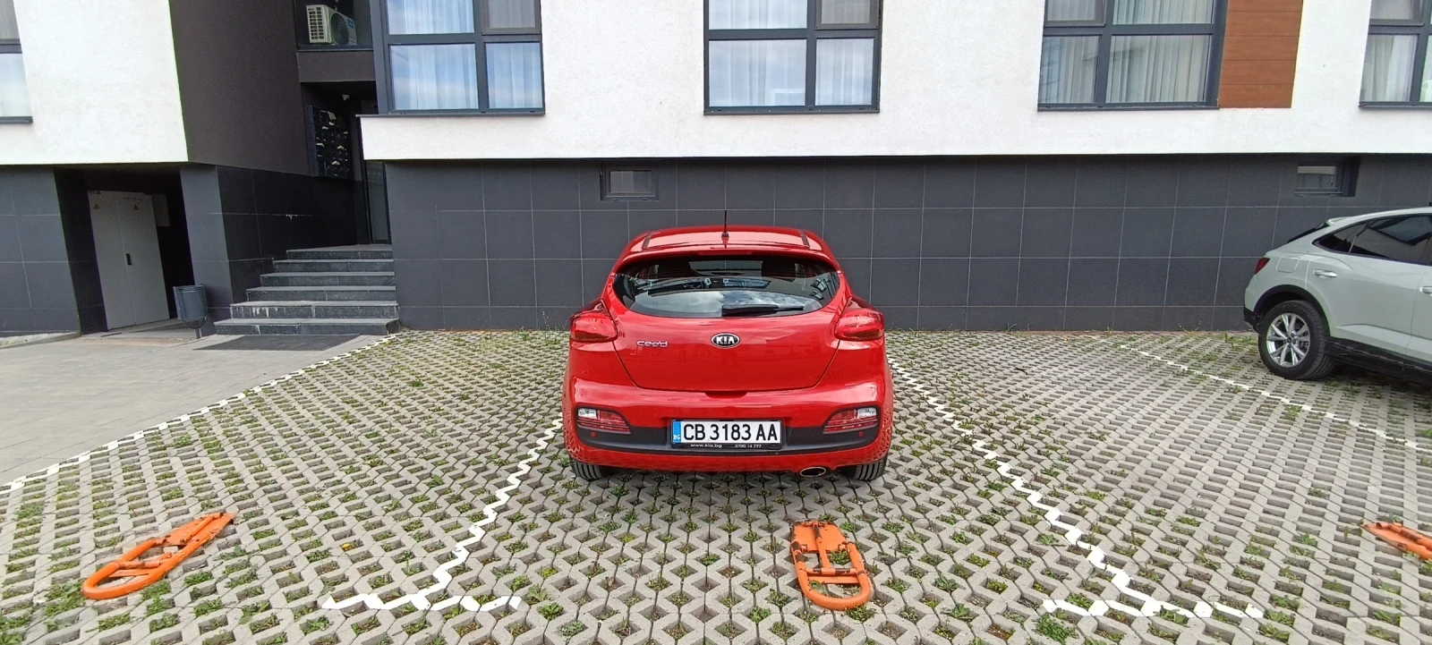 Kia Ceed 1.4 100 k.c. - изображение 7