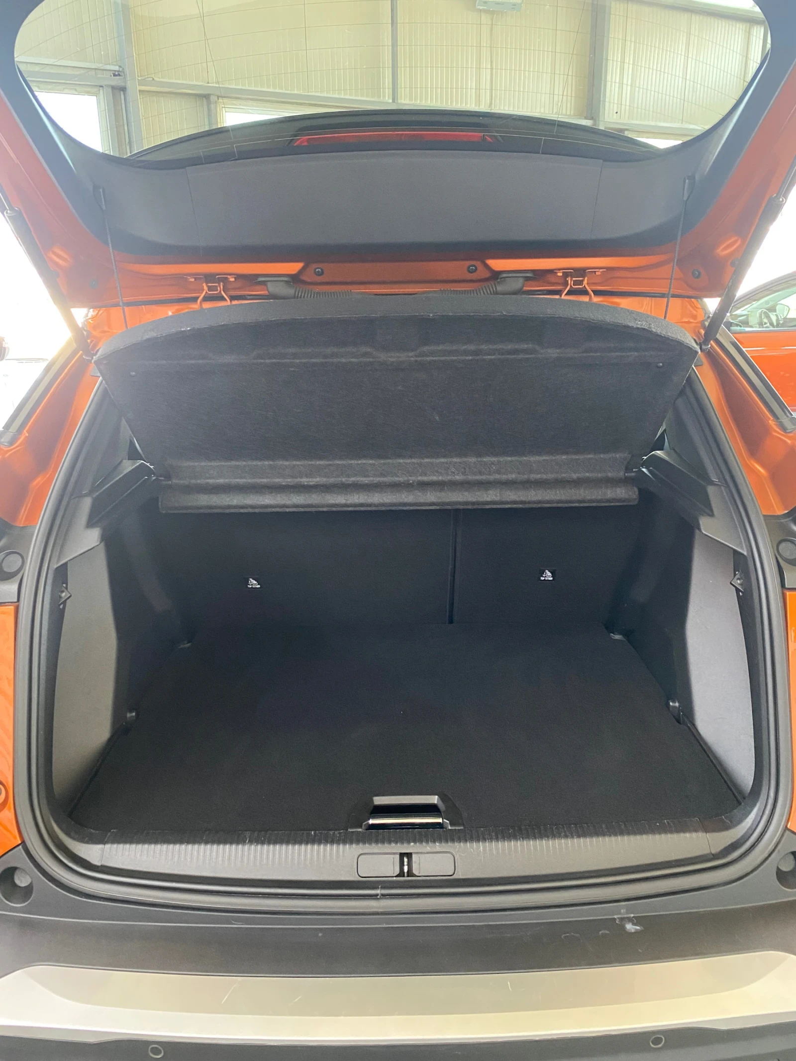 Peugeot 2008 1.5 HDI GT Line/3D Digital/EAT8  | Mobile.bg — изображение 11