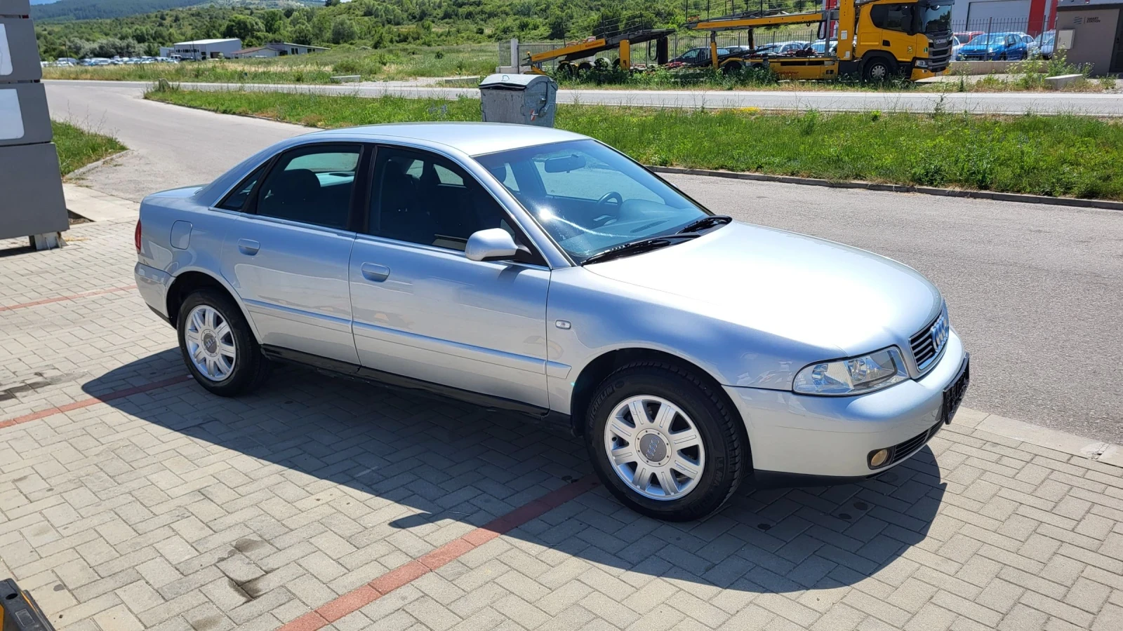 Audi A4 1.6-100 114Х.КМ! - изображение 5