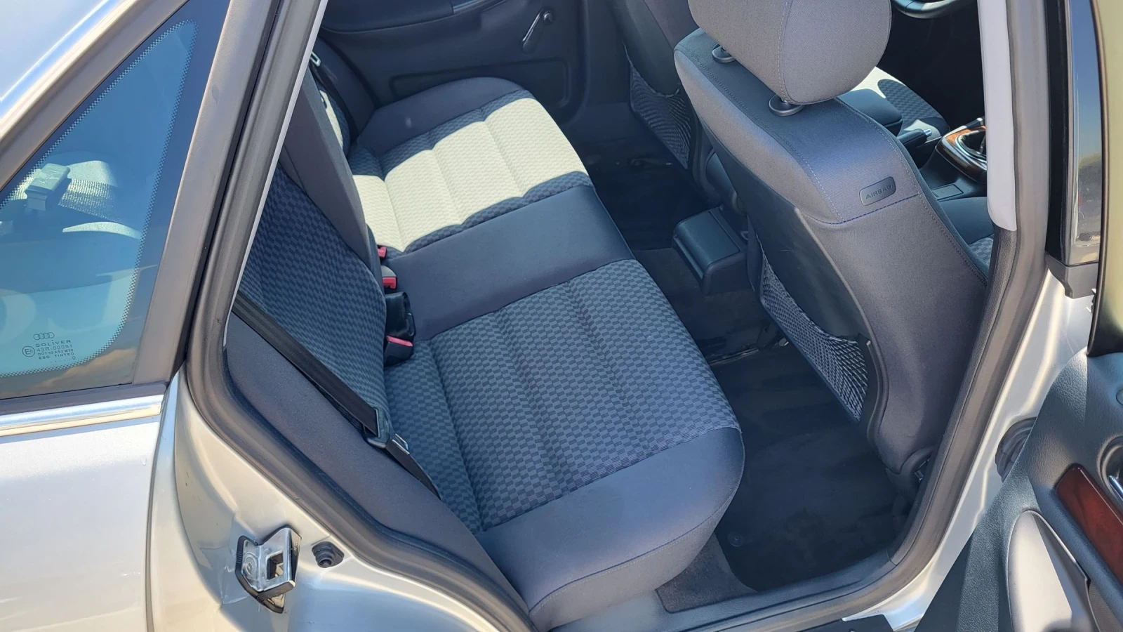 Audi A4 1.6-100 114Х.КМ! - изображение 8