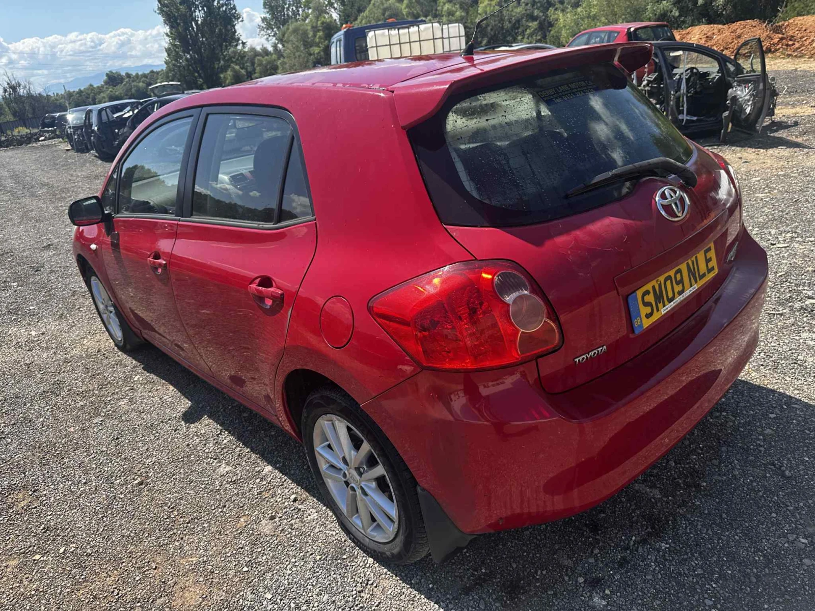 Toyota Auris 1.4 D-4D, 90кс 2006г - изображение 2