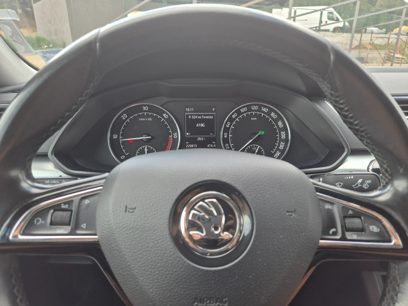 Skoda Superb  - изображение 10