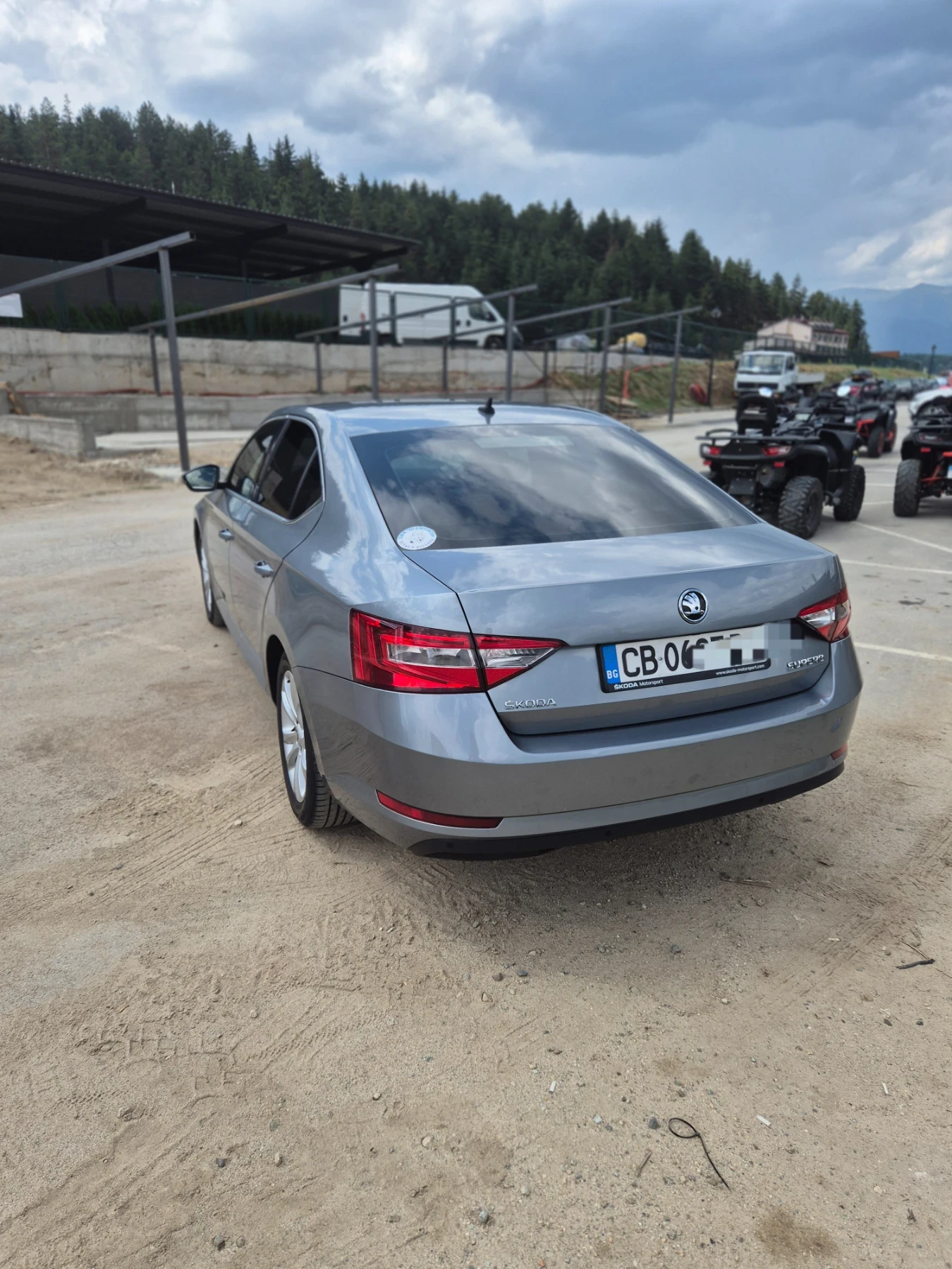 Skoda Superb  - изображение 5
