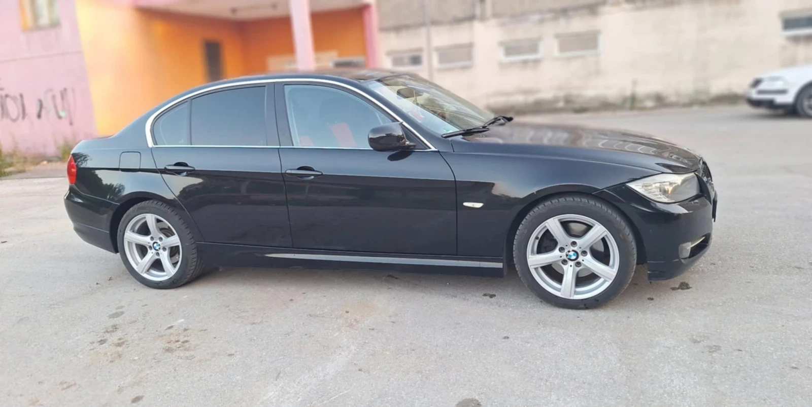 BMW 320  - изображение 4