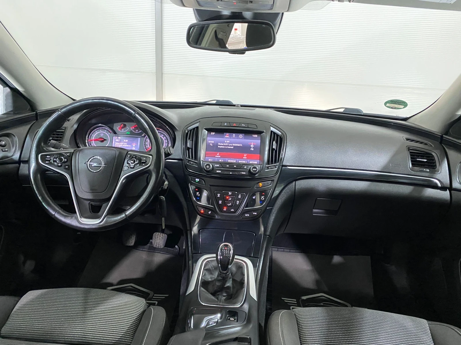 Opel Insignia  - изображение 8
