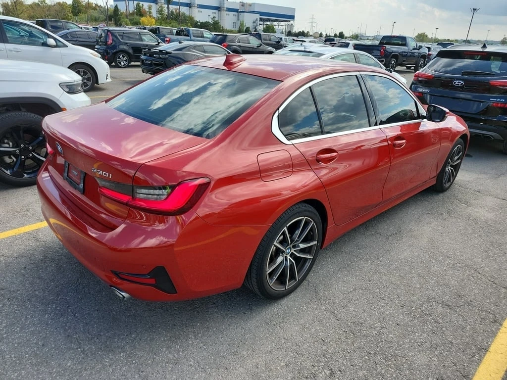 BMW 330  - изображение 3