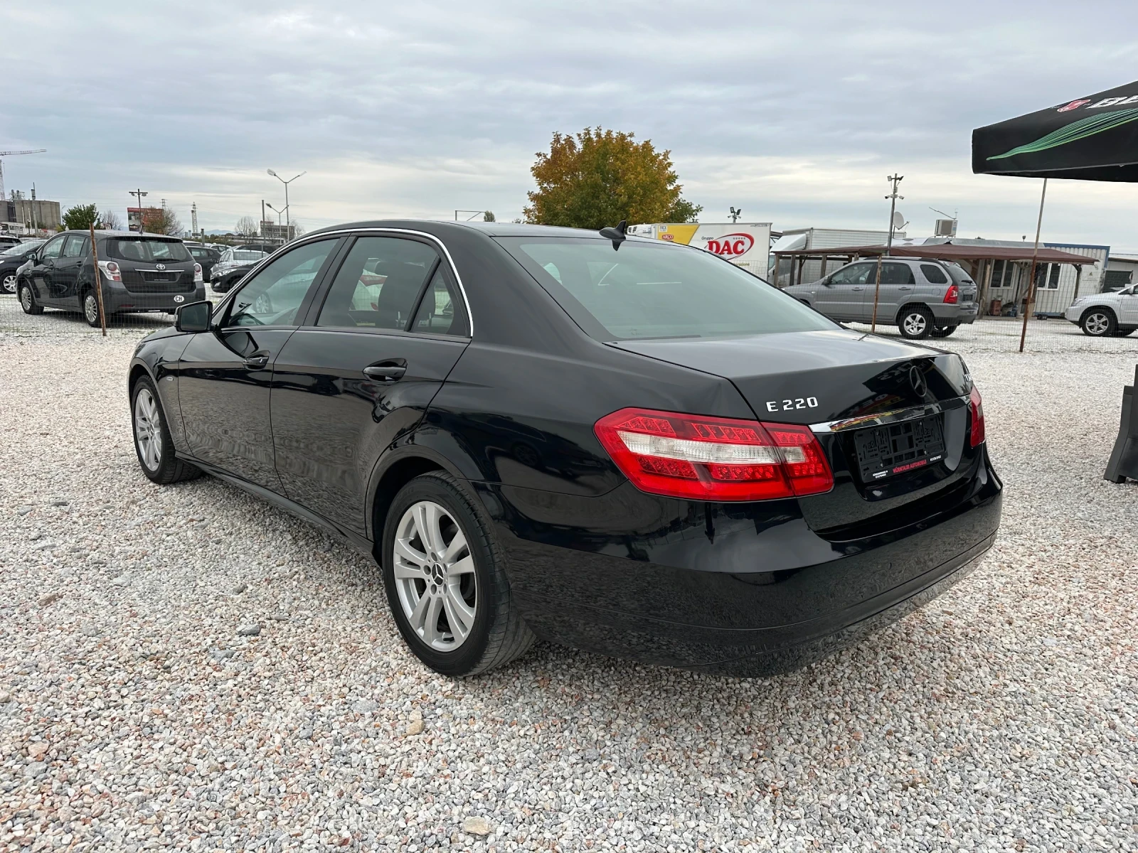 Mercedes-Benz E 220 CDI - изображение 5