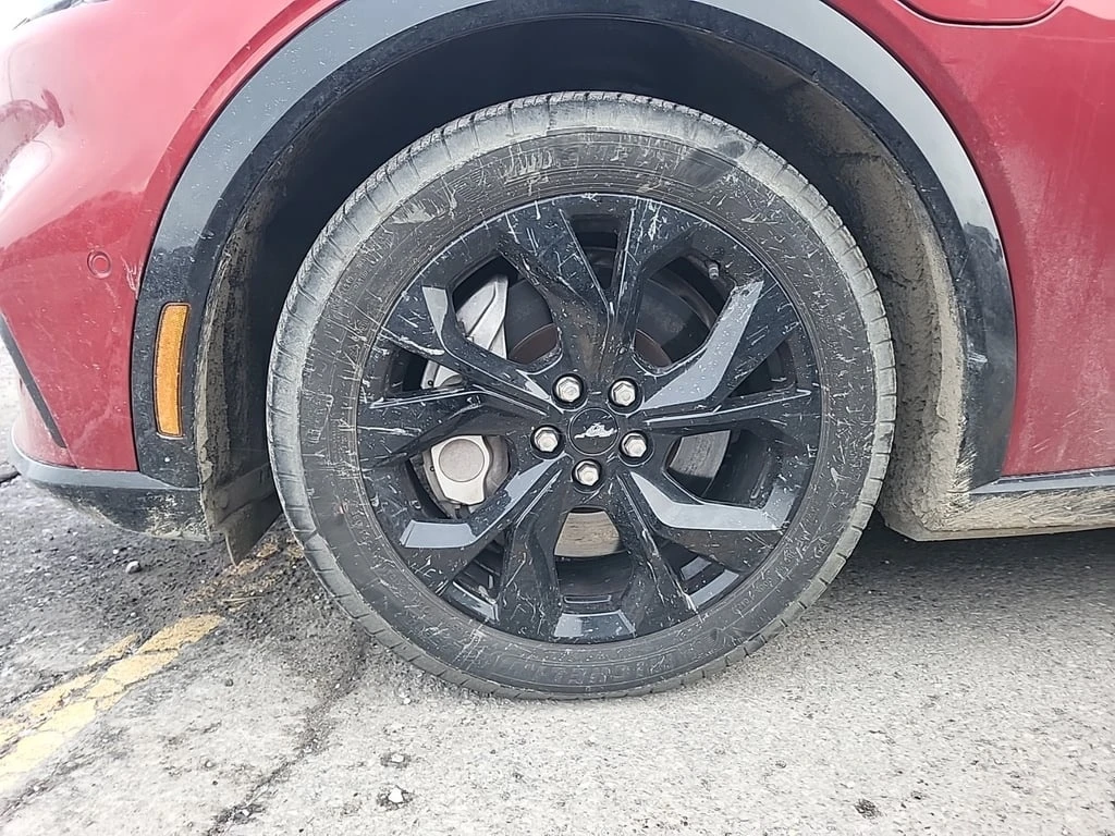 Ford Mustang Mach-E * PREMIUM * CARFAX * ЦЕНА ДО БГ - изображение 6