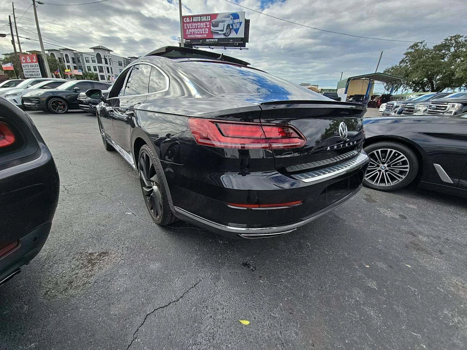 VW Arteon SEL R-Line - изображение 2