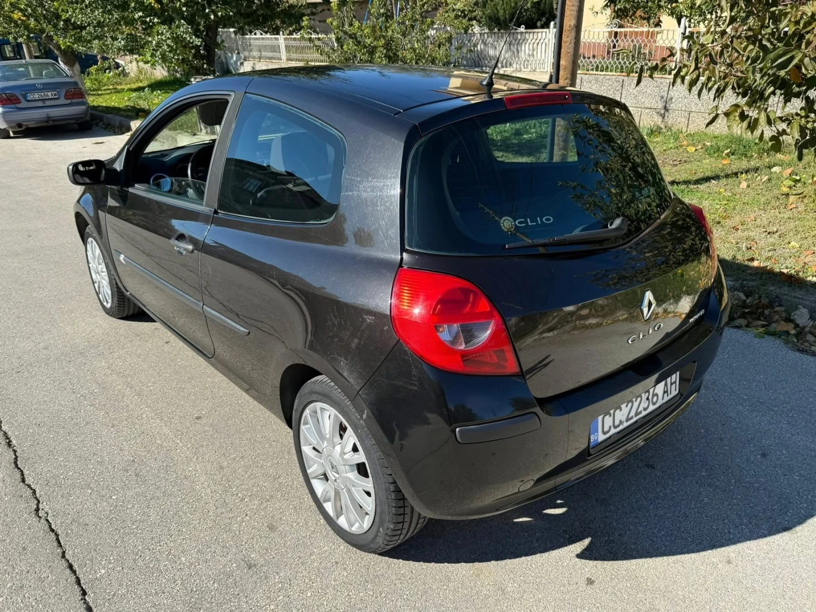Renault Clio 1.6 бензин/ газ - изображение 3