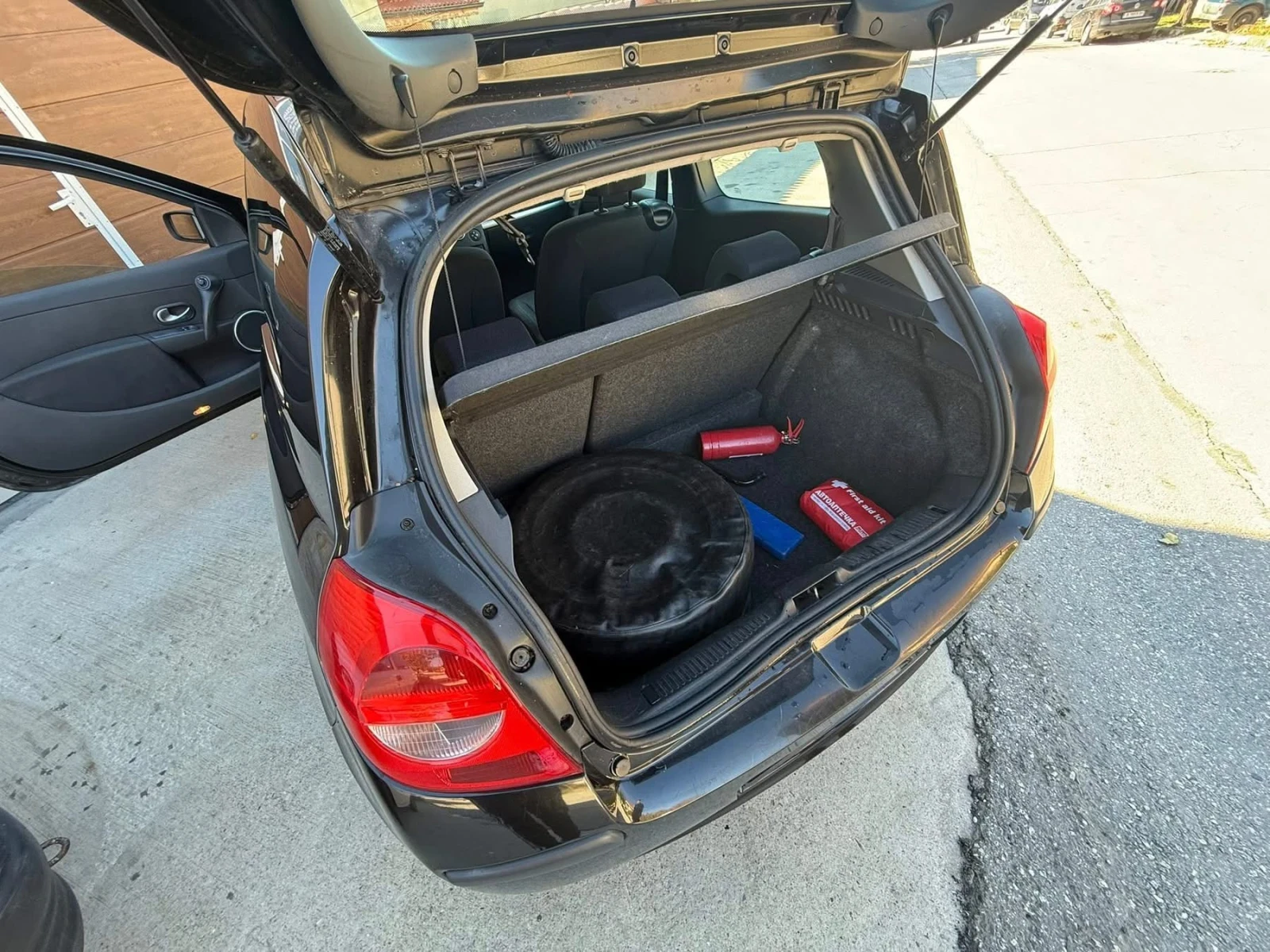 Renault Clio 1.6 бензин/ газ - изображение 5