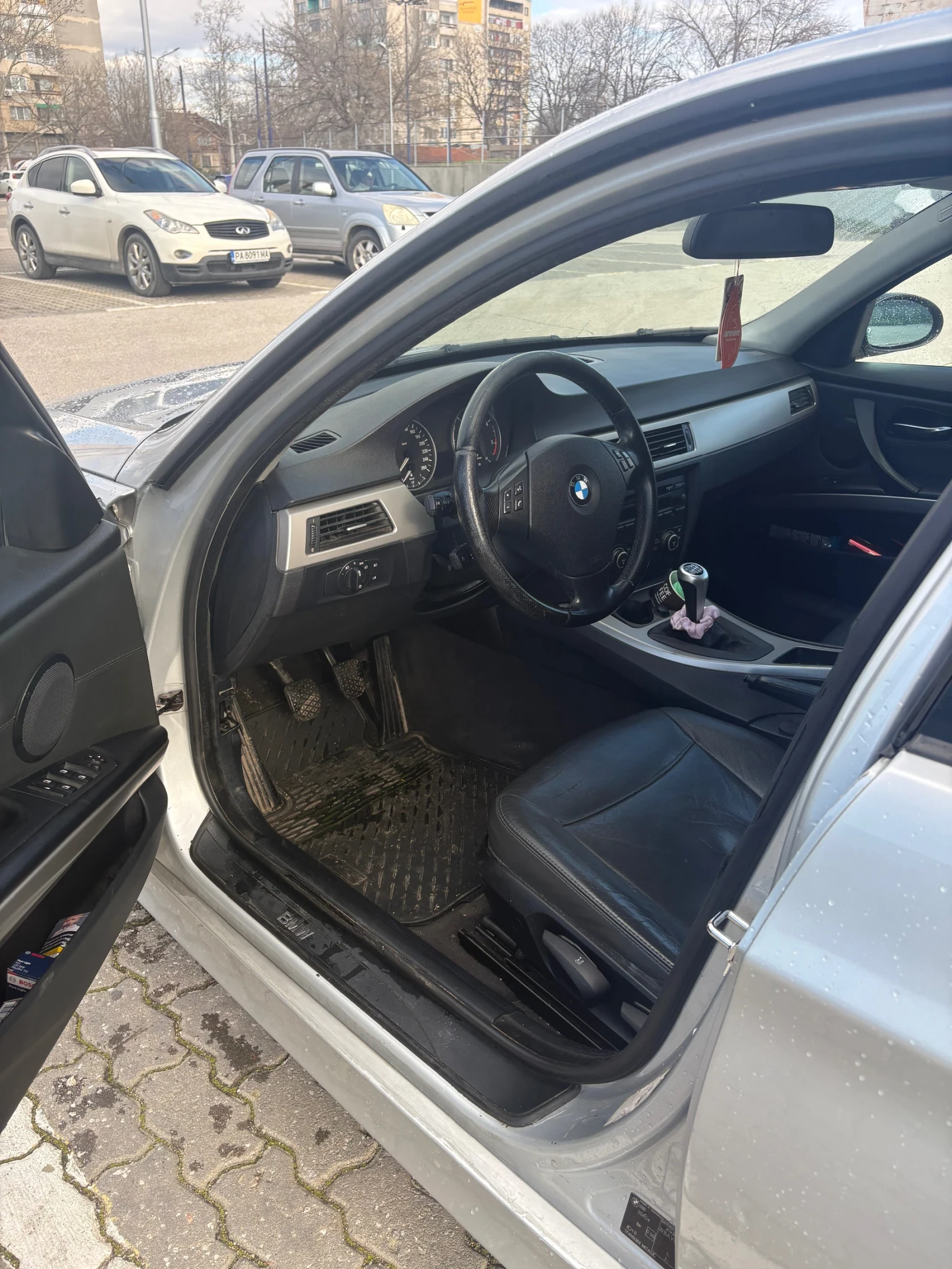 BMW 320  - изображение 5