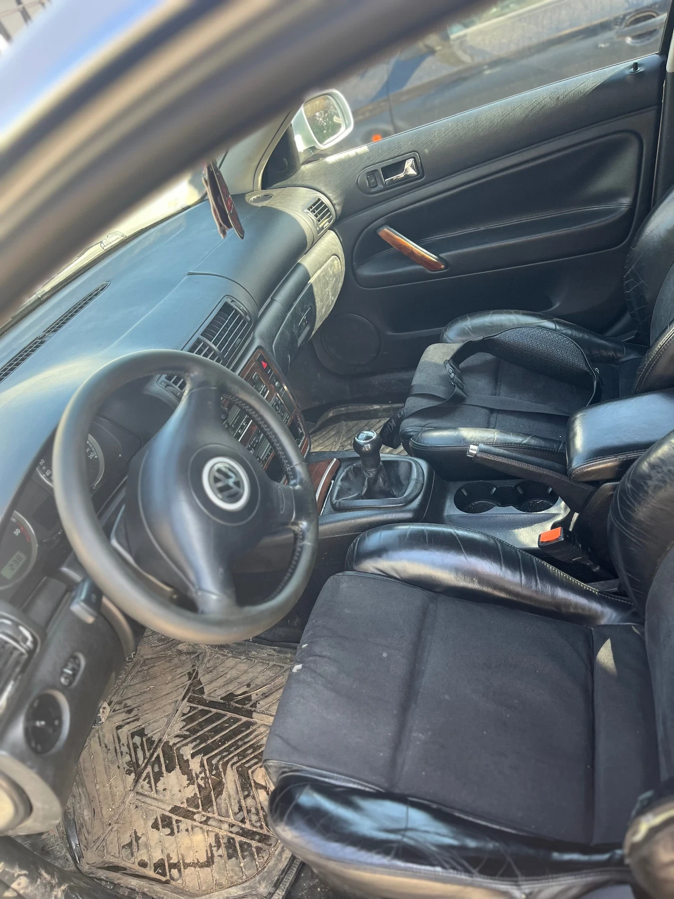 VW Passat, снимка 4 - Автомобили и джипове - 53836089