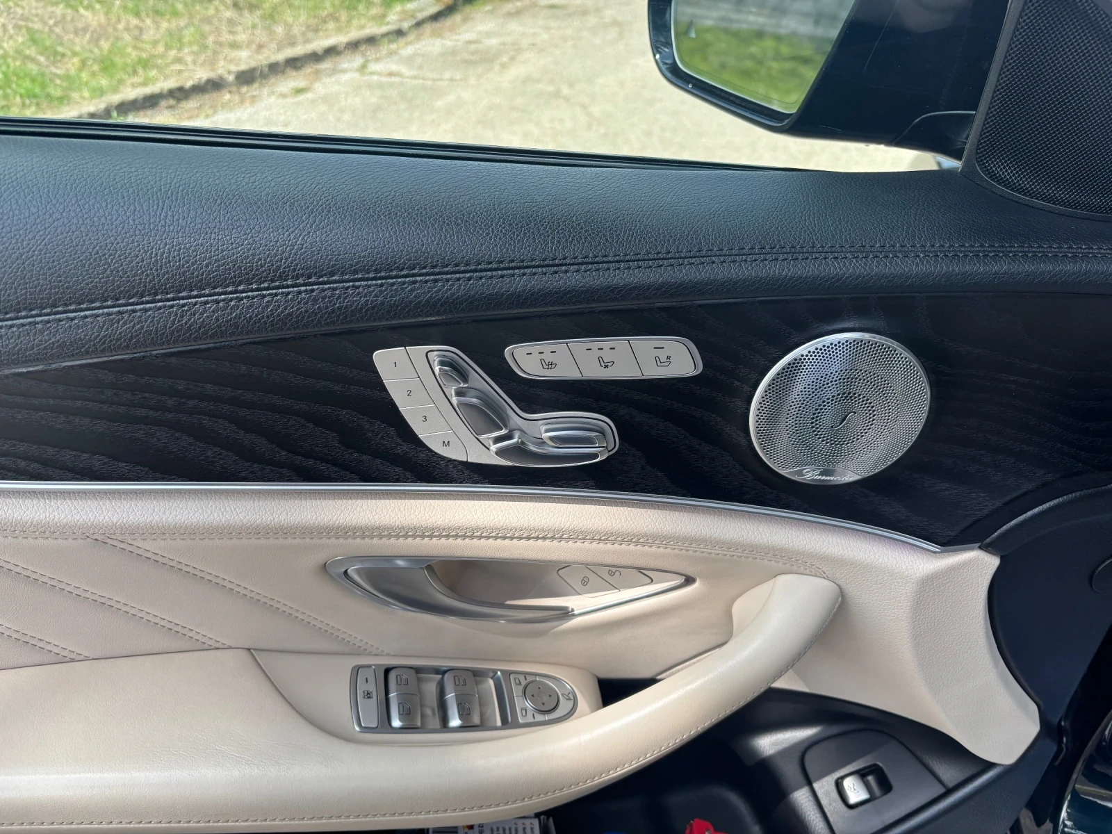 Mercedes-Benz E 43 AMG Е 43 AMG, снимка 15 - Автомобили и джипове - 53903077