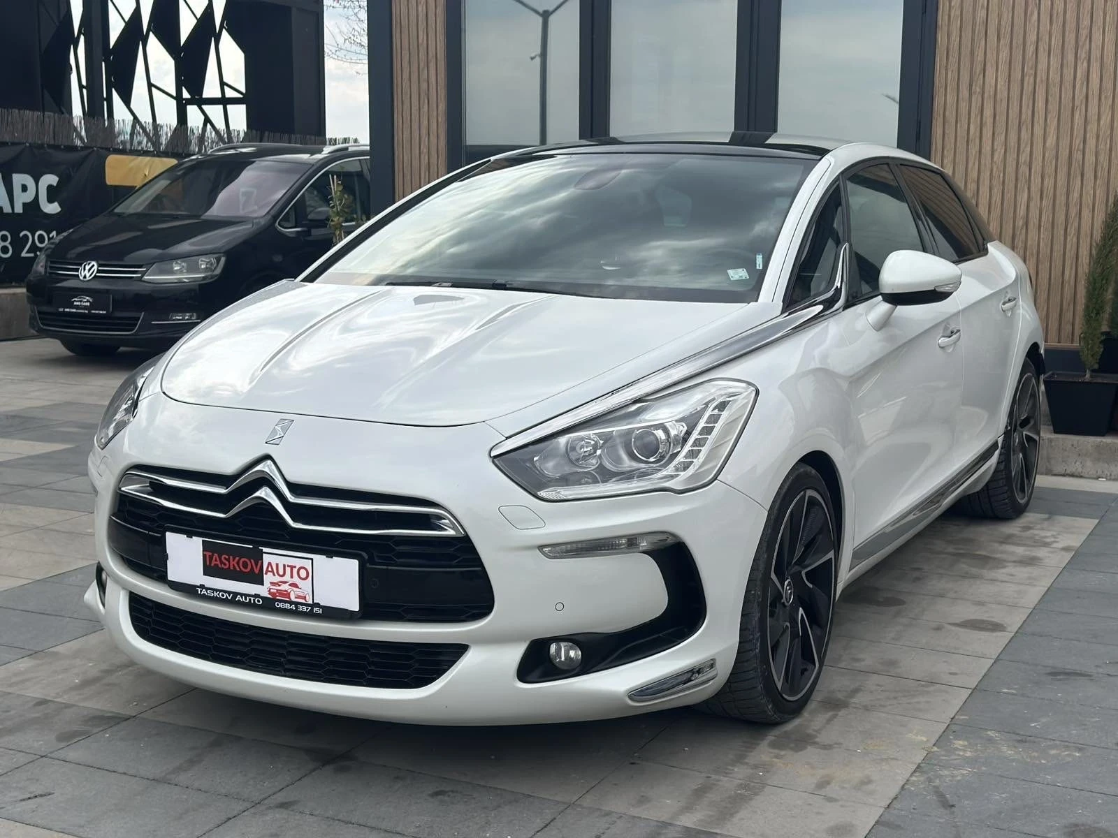 Citroen DS5 1.6T Пълна сервизна история 