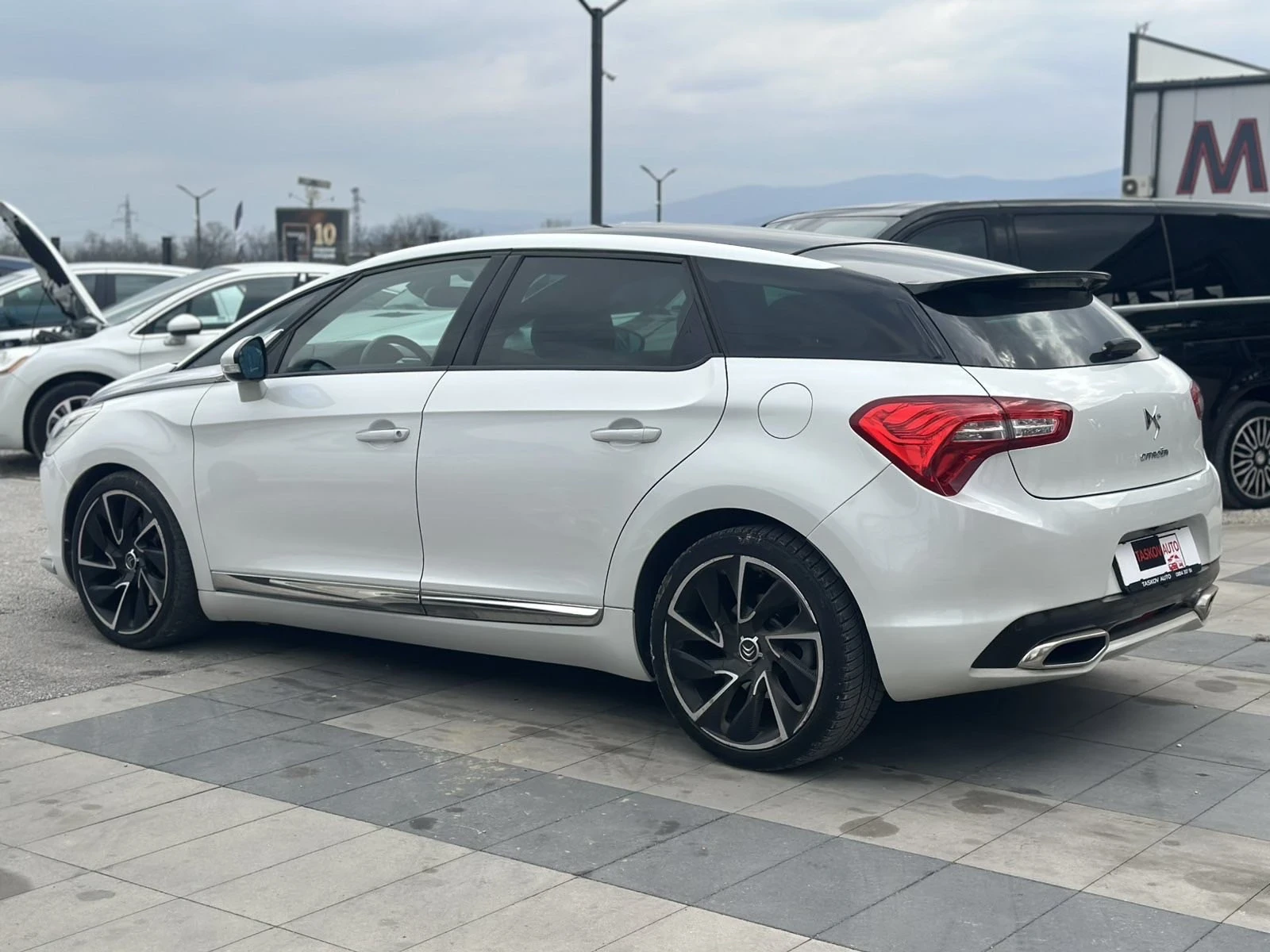 Citroen DS5 1.6T Пълна сервизна история , снимка 6 - Автомобили и джипове - 53959706