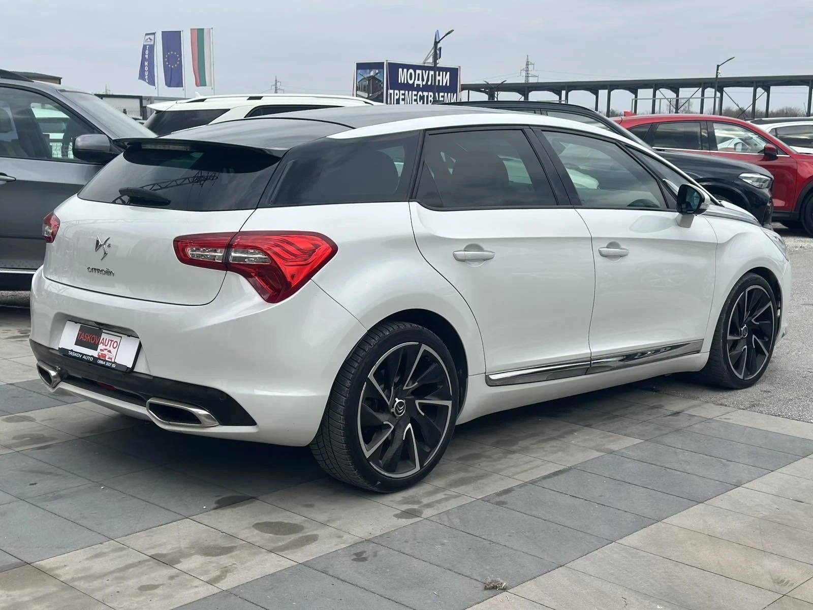 Citroen DS5 1.6T Пълна сервизна история , снимка 8 - Автомобили и джипове - 53959706