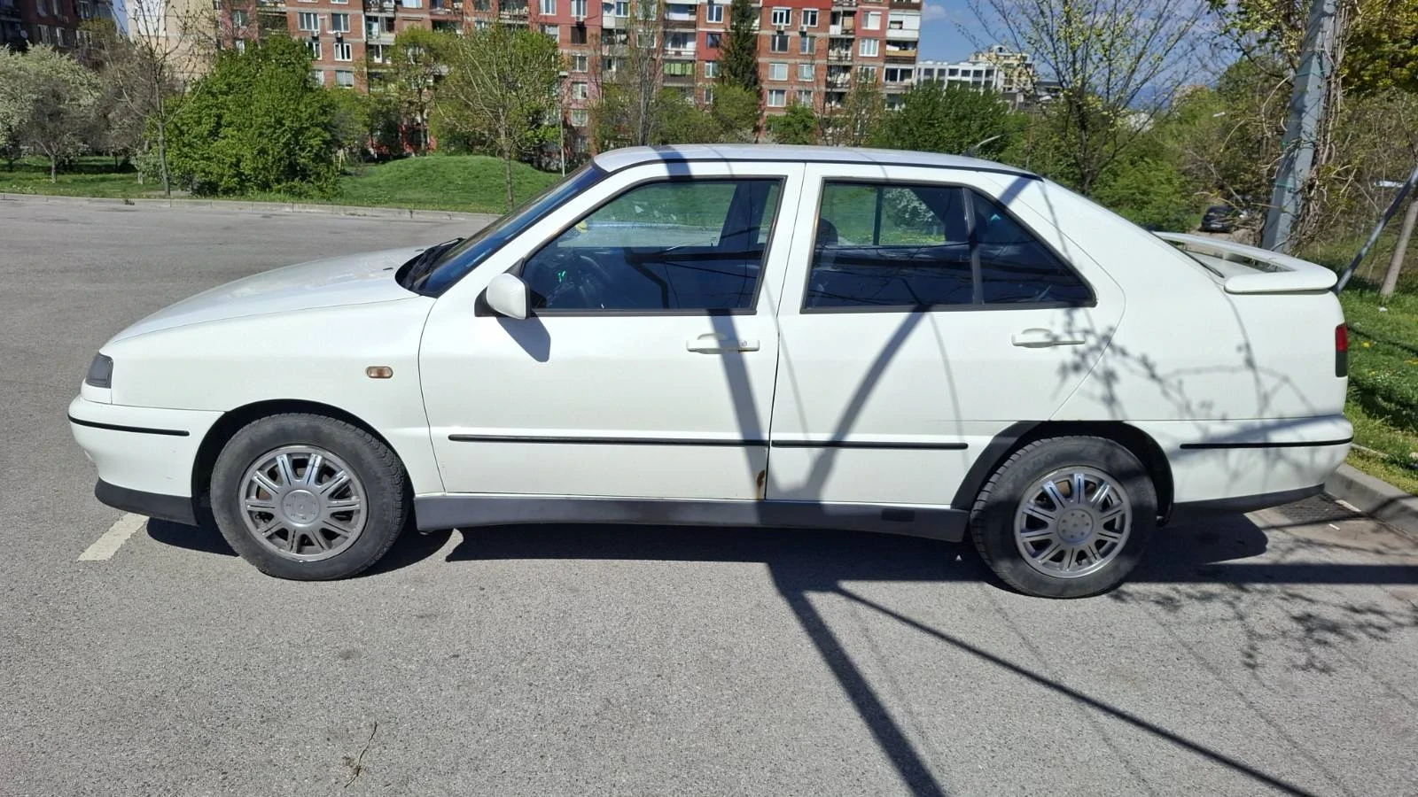 Seat Toledo, снимка 8 - Автомобили и джипове - 54551366