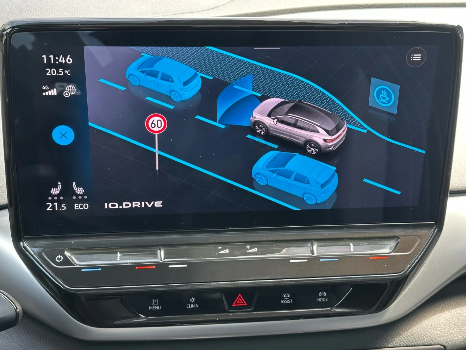 VW ID.4 PRO/MATRIX/PANO/HEAD UP/360CAM/Keyless/МАСАЖ, снимка 17 - Автомобили и джипове - 54609181