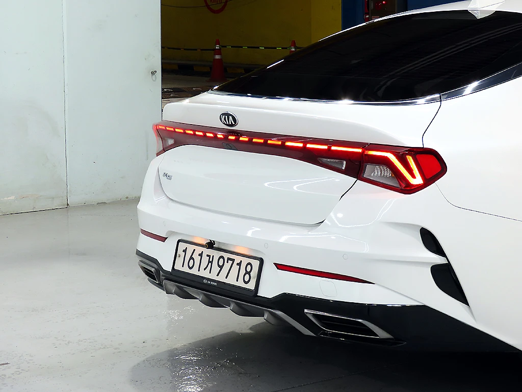 Kia K5 2.0LPI / Очакван внос !!!, снимка 4 - Автомобили и джипове - 54642219