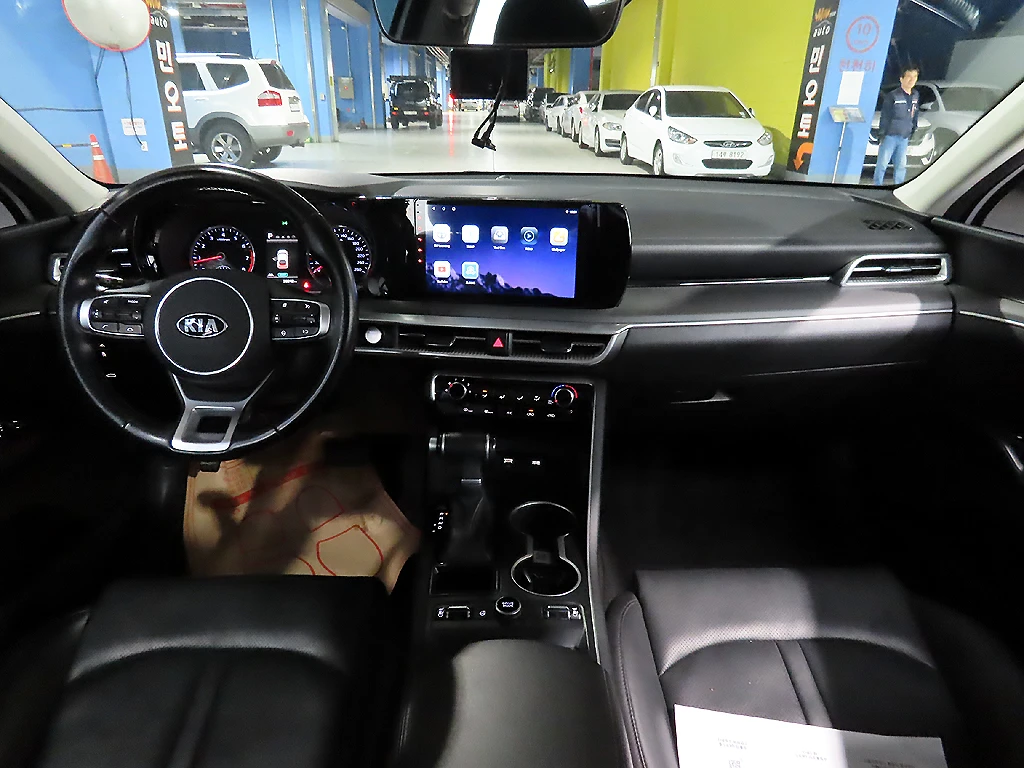 Kia K5 2.0LPI / Очакван внос !!!, снимка 8 - Автомобили и джипове - 54642219