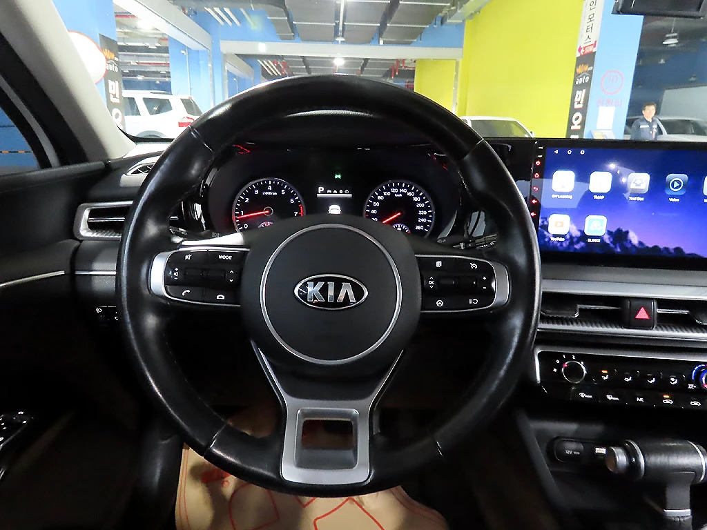 Kia K5 2.0LPI / Очакван внос !!!, снимка 11 - Автомобили и джипове - 54642219
