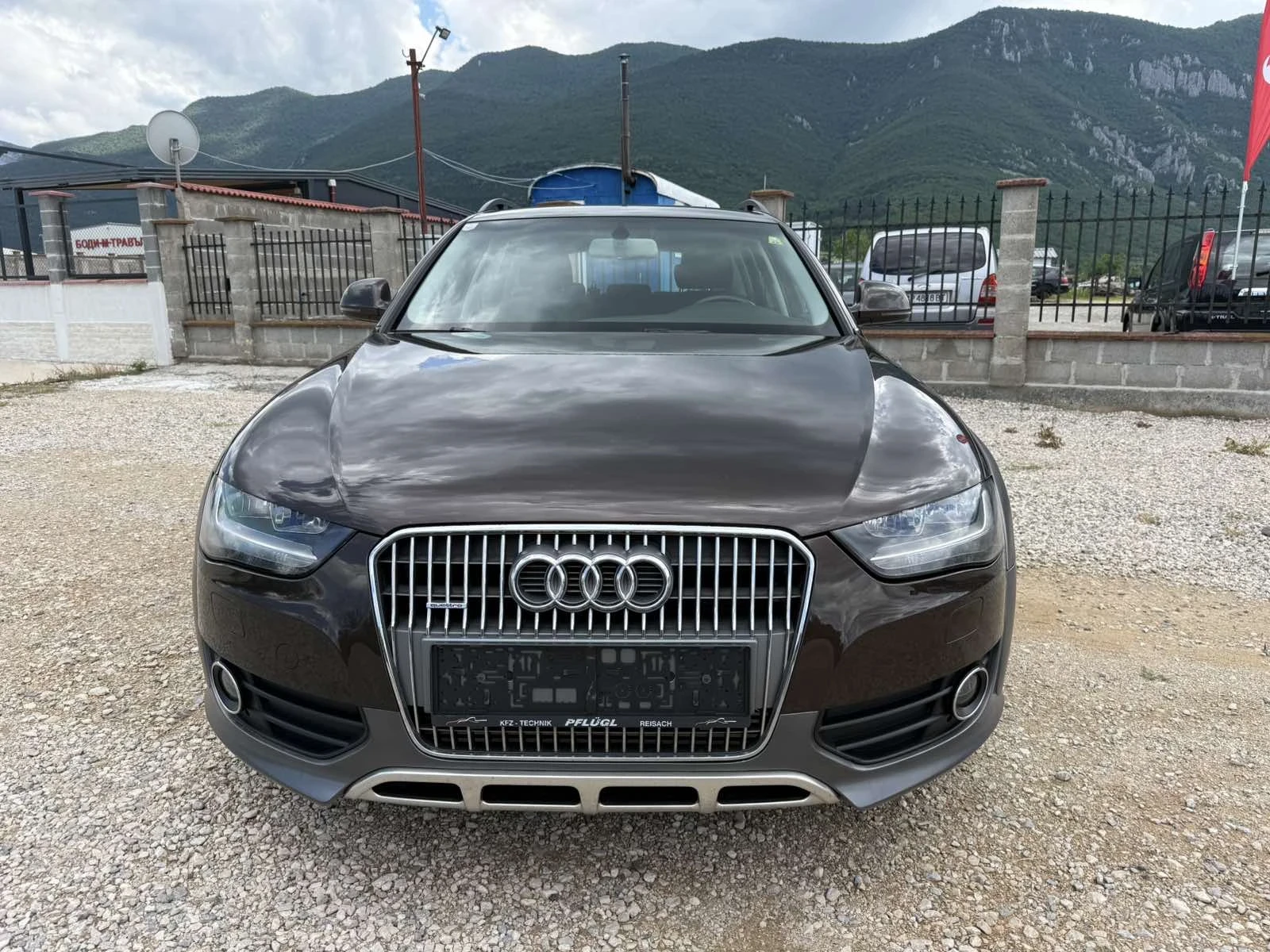 Audi A4 Allroad 2.0 TDI АВТОМАТ FACE, снимка 2 - Автомобили и джипове - 54800285