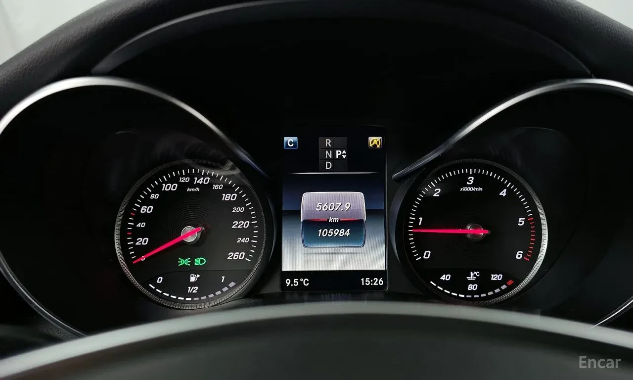 Mercedes-Benz C 220 d | Coupe | AMG Line | Pano, снимка 7 - Автомобили и джипове - 54958176