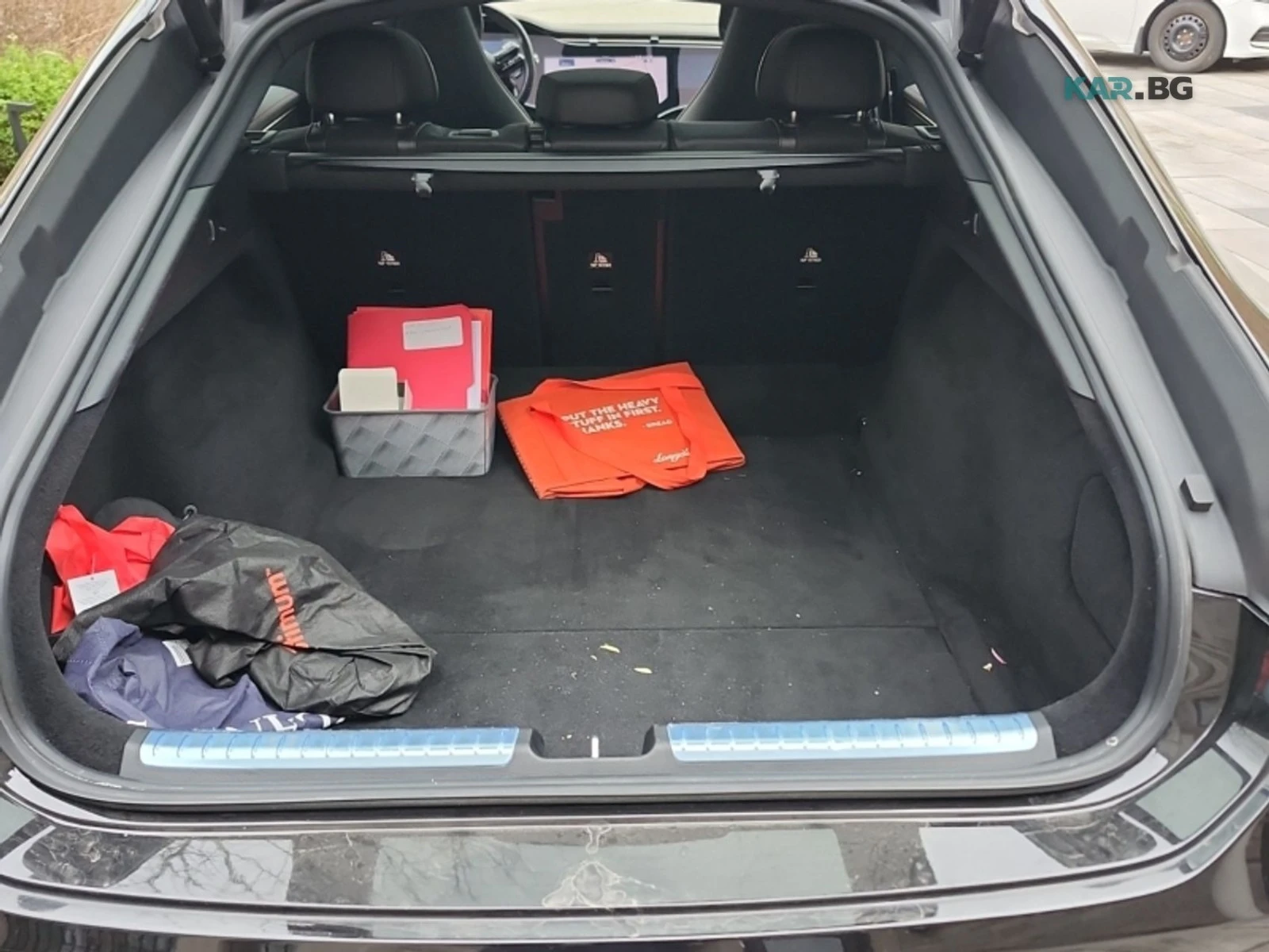 Mercedes-Benz EQS AMG Автокредит Цена до България, снимка 16 - Автомобили и джипове - 55090332