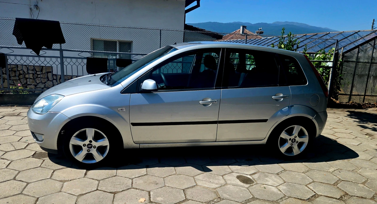 Ford Fiesta 1.4 Дизел, снимка 4 - Автомобили и джипове - 55499780