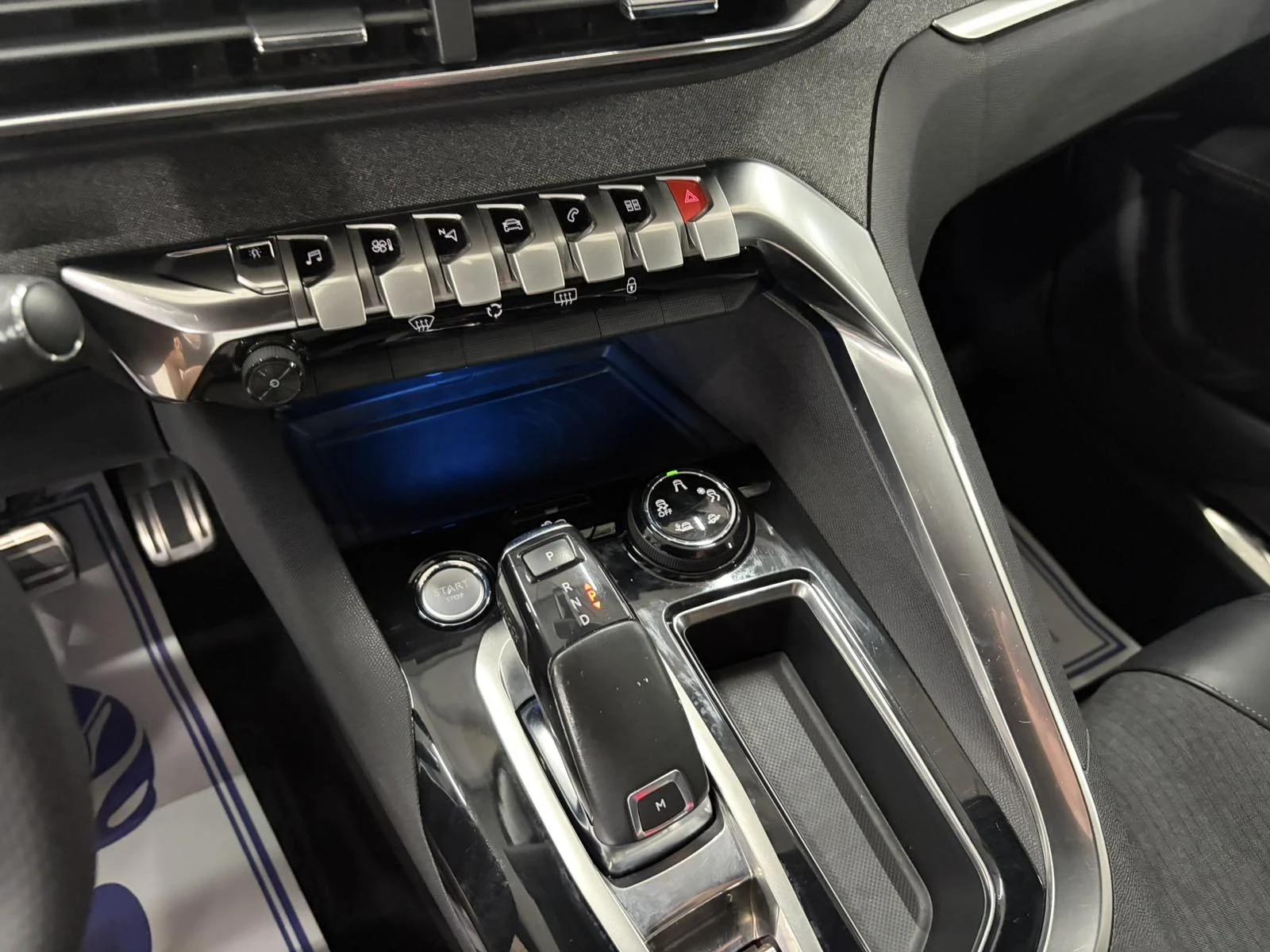 Peugeot 3008 1.6HDI GT LINE, снимка 6 - Автомобили и джипове - 55669496