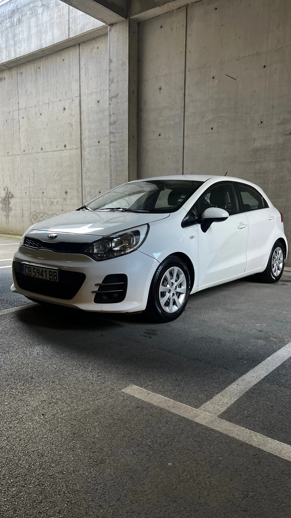 Kia Rio 1.4 Газ-бензин 6 скорости