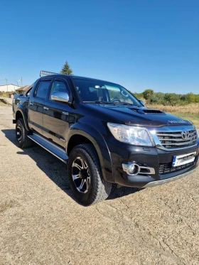 Toyota Hilux 3.0 DID, снимка 1