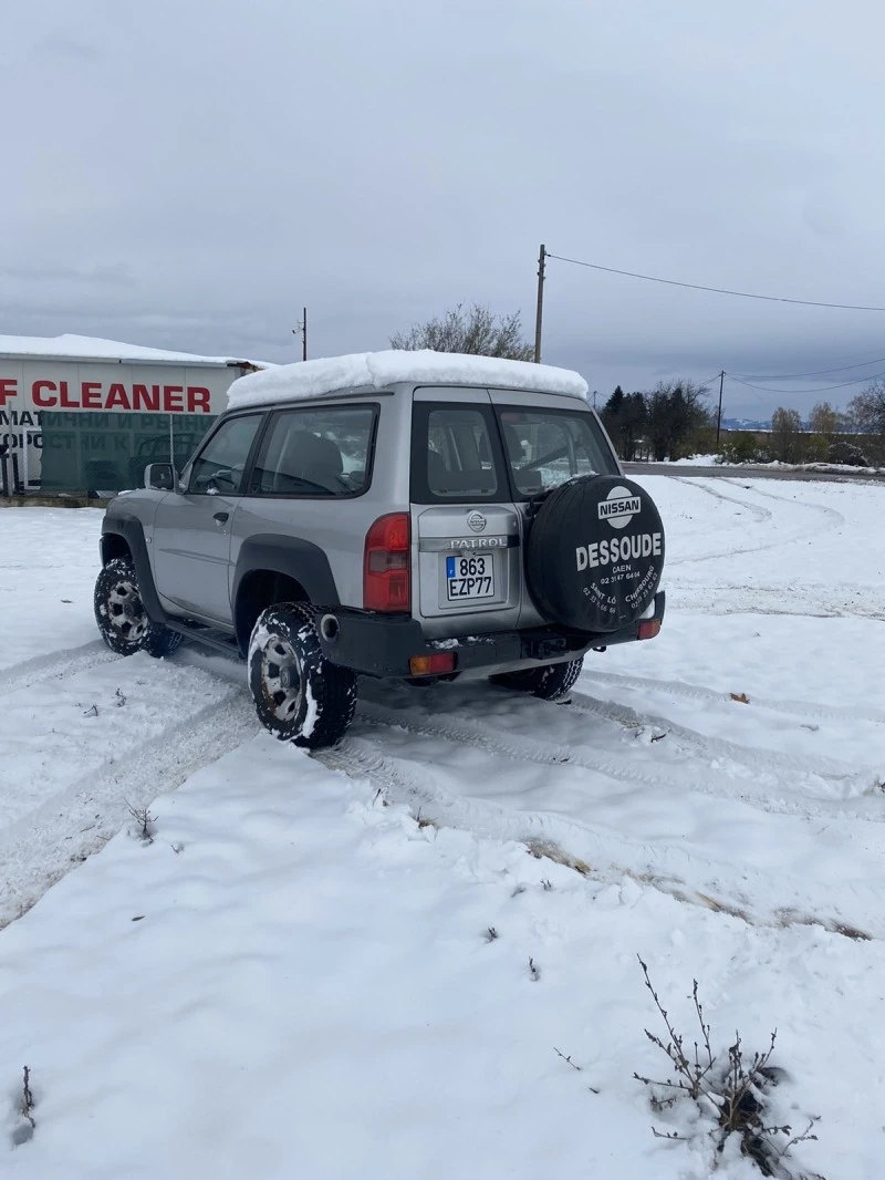 Nissan Patrol 3.0 d, снимка 3 - Автомобили и джипове - 40599874