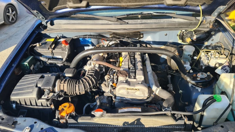 Suzuki Grand vitara 2.0 128ps, снимка 10 - Автомобили и джипове - 52428773
