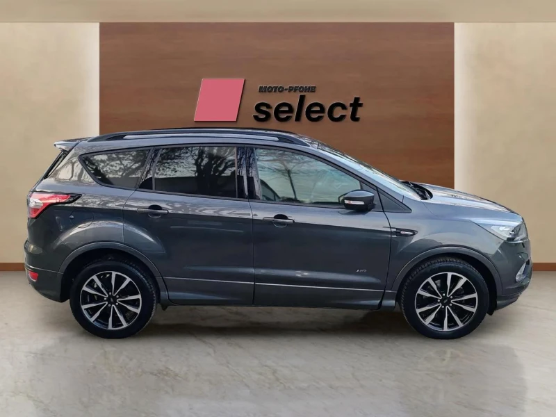 Ford Kuga 1.5 EcoBoost, снимка 6 - Автомобили и джипове - 53264198