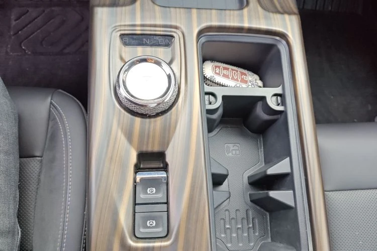 Haval Dargo 2.0T 4WD autogeorge.com, снимка 15 - Автомобили и джипове - 53356336