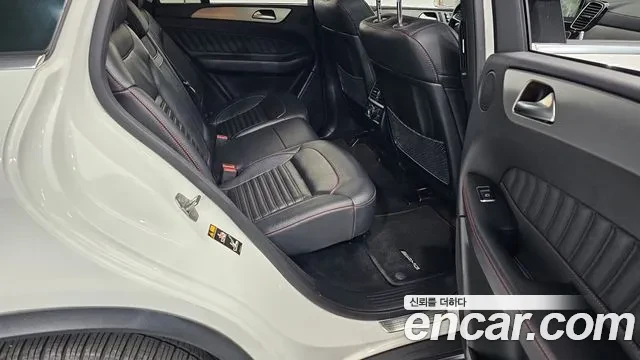 Mercedes-Benz GLE 350 4 Matic AMG LINE, снимка 12 - Автомобили и джипове - 55009560