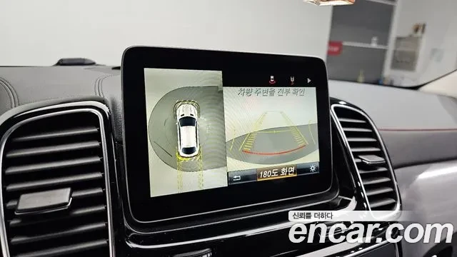 Mercedes-Benz GLE 350 4 Matic AMG LINE, снимка 8 - Автомобили и джипове - 55009560