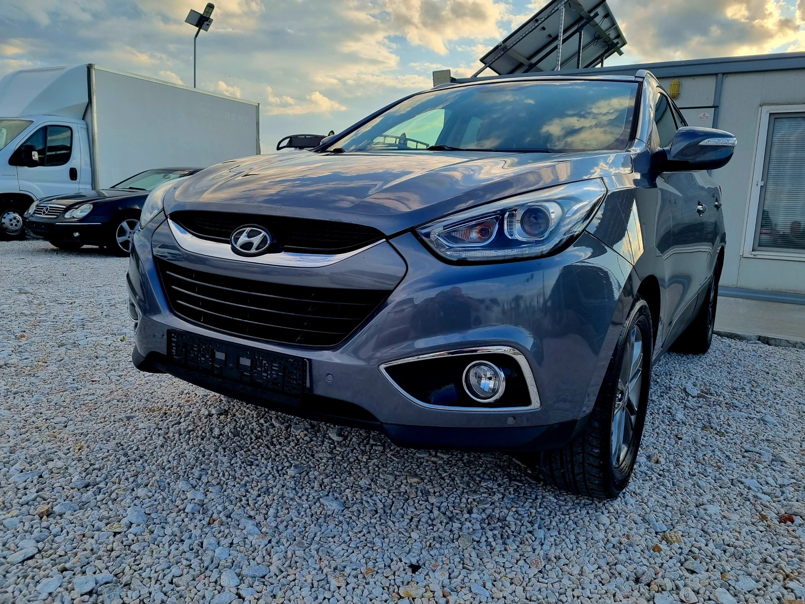 Hyundai IX35 1.7 CRDI Xpossible Facelift - изображение 2