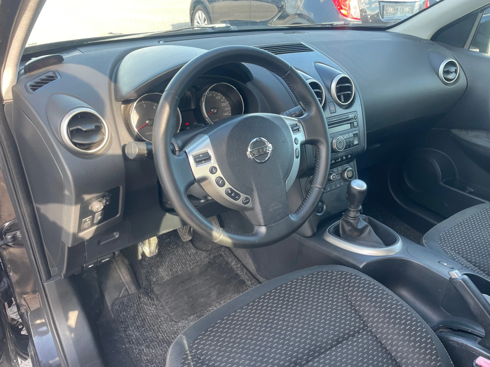 Nissan Qashqai 1.5DCI  - изображение 9