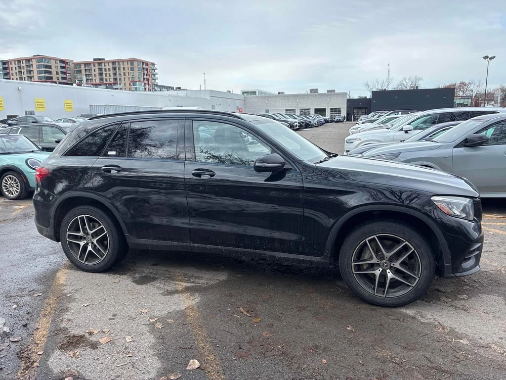 Mercedes-Benz GLC 300 * CARFAX * БЕЗ ПЪРВОНАЧАЛНА ВНОСКА - изображение 3