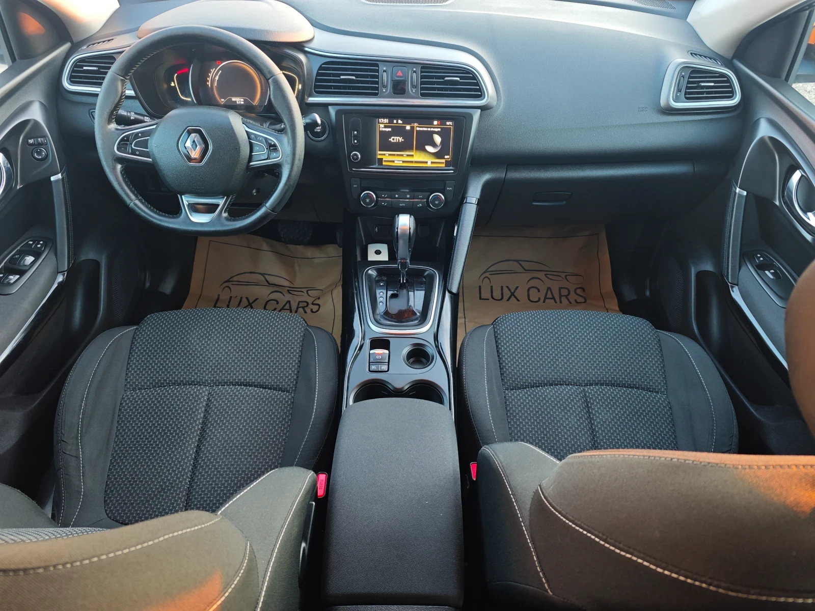 Renault Kadjar 1.5DCI* AUTO* NAVI* DIGITAL* FULL* КАТО НОВ*  - изображение 7